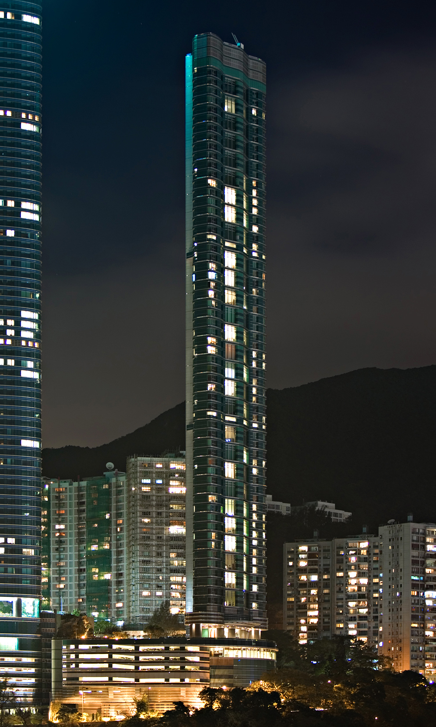 The Summit, Hong Kong - Night view from Broadwood Road. © Mathias Beinling